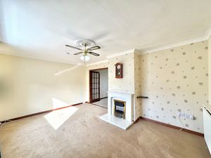 Photo 11- click for photo gallery